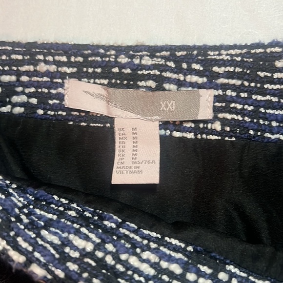 Forever21 tweed mini skirt size M full zipper down Asymmetrical - Picture 5 of 11